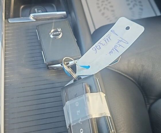 VOLVO XC 60 | FWD (przód) | Automatyczna | 190 KM | Szary full