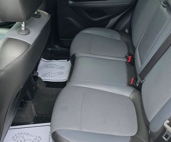 OPEL Mokka  | 4×4 (stały) | Manualna | 140 KM | Srebrny full