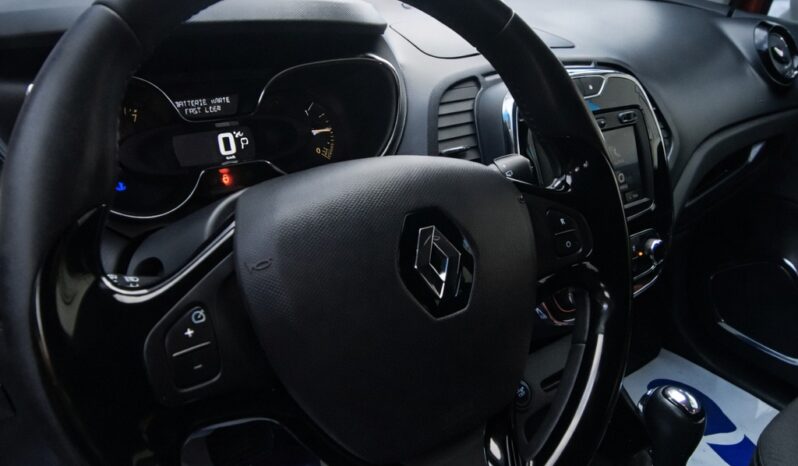 RENAULT Captur  | FWD (przód) | Automatyczna | 120 KM | Pomarańczowy full