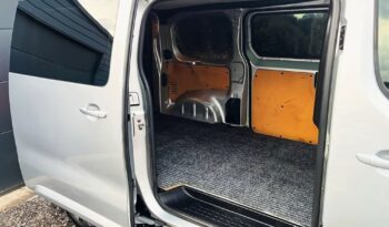 TOYOTA ProAce | FWD (przód) | Automatyczna | 177 KM | Srebrny full