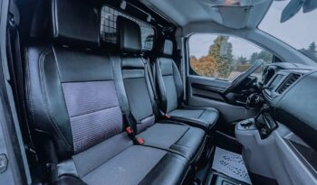 TOYOTA ProAce | FWD (przód) | Automatyczna | 177 KM | Srebrny full