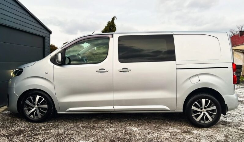 TOYOTA ProAce | FWD (przód) | Automatyczna | 177 KM | Srebrny full