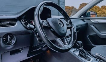 SKODA Octavia  | FWD (przód) | Automatyczna | 149 KM | Szary full