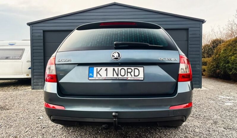 SKODA Octavia  | FWD (przód) | Automatyczna | 149 KM | Szary full