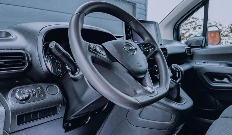 OPEL Combo | FWD (przód) | Manualna | 102 KM | Biały full