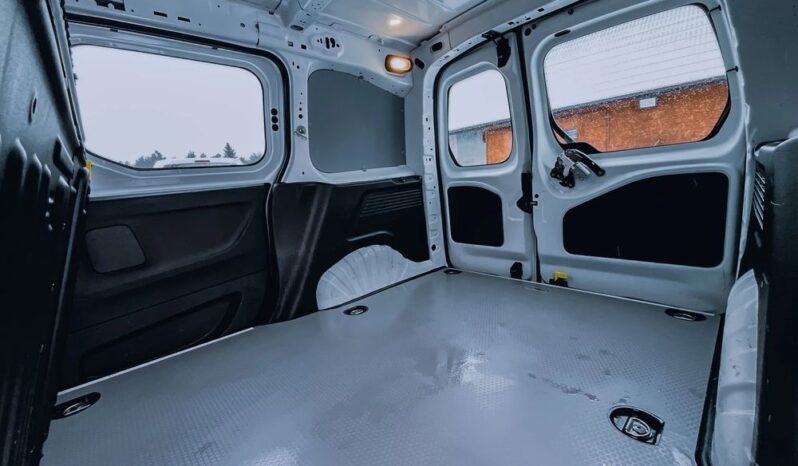 OPEL Combo | FWD (przód) | Manualna | 102 KM | Biały full