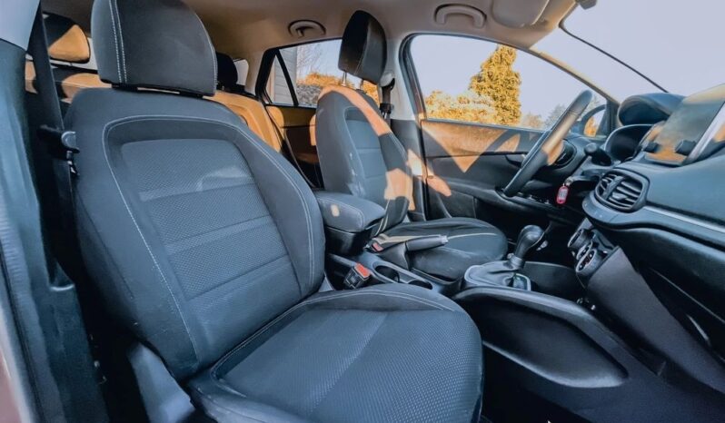 FIAT Tipo  | FWD (przód) | Automatyczna | 120 KM | Brązowy full