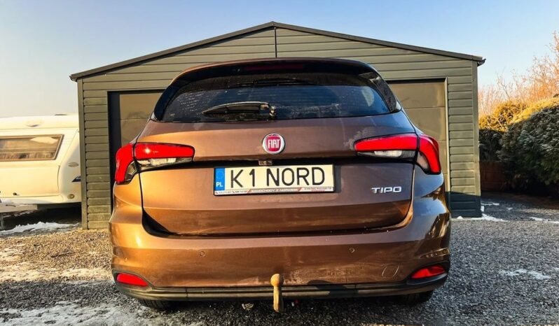 FIAT Tipo  | FWD (przód) | Automatyczna | 120 KM | Brązowy full