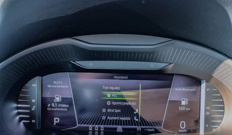 SKODA Octavia  | 4×4 (doł. automatycznie) | Automatyczna | 184 KM | Biały full