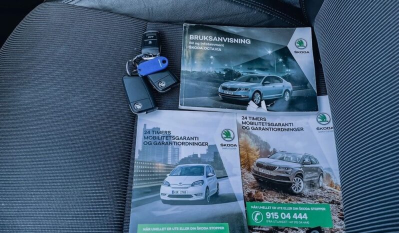 SKODA Octavia  | 4×4 (doł. automatycznie) | Automatyczna | 184 KM | Biały full
