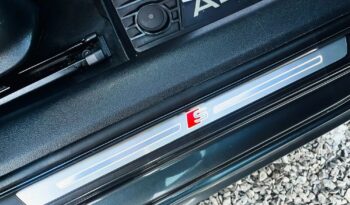 AUDI A4 Avant | 4×4 (doł. automatycznie) | Automatyczna | 190 KM | Czarny full