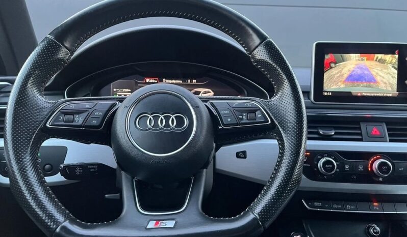 AUDI A4 Avant | 4×4 (doł. automatycznie) | Automatyczna | 190 KM | Czarny full