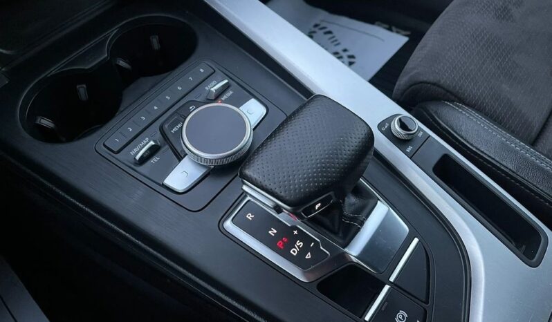 AUDI A4 Avant | 4×4 (doł. automatycznie) | Automatyczna | 190 KM | Czarny full