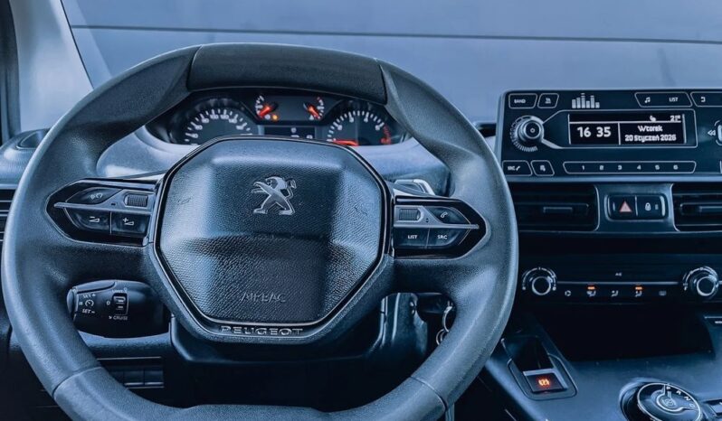 PEUGEOT Partner  | FWD (przód) | Automatyczna | 131 KM | Czerwony full