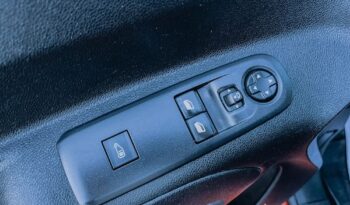 PEUGEOT Partner  | FWD (przód) | Automatyczna | 131 KM | Czerwony full