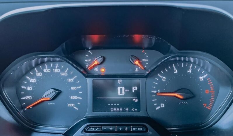 PEUGEOT Partner  | FWD (przód) | Automatyczna | 131 KM | Czerwony full