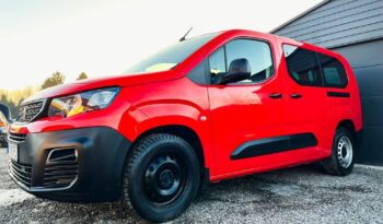 PEUGEOT Partner  | FWD (przód) | Automatyczna | 131 KM | Czerwony full