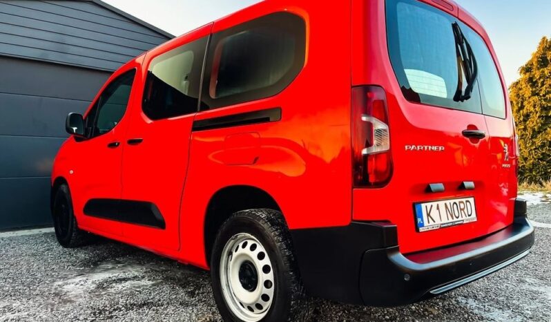 PEUGEOT Partner  | FWD (przód) | Automatyczna | 131 KM | Czerwony full