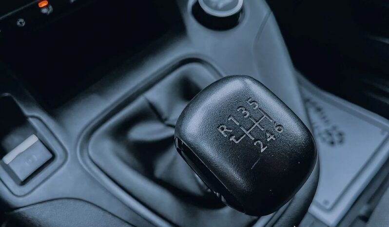 PEUGEOT Partner  | 4×4 (doł. ręcznie) | Manualna | 131 KM | Czerwony full