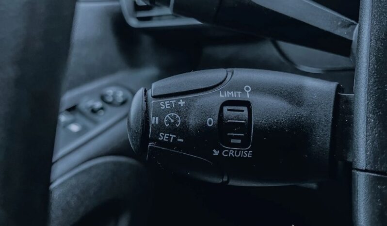 PEUGEOT Partner  | 4×4 (doł. ręcznie) | Manualna | 131 KM | Czerwony full