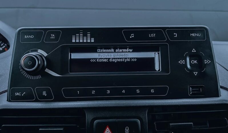 PEUGEOT Partner  | 4×4 (doł. ręcznie) | Manualna | 131 KM | Czerwony full