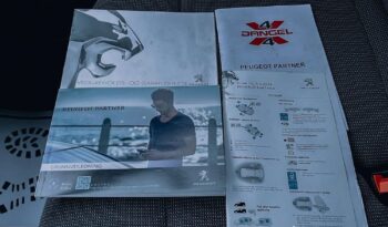 PEUGEOT Partner  | 4×4 (doł. ręcznie) | Manualna | 131 KM | Czerwony full