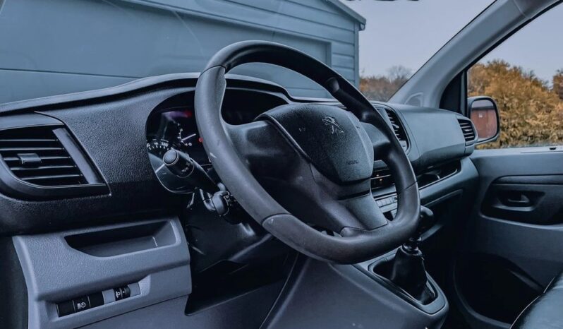 PEUGEOT Expert  | FWD (przód) | Manualna | 122 KM | Biały full