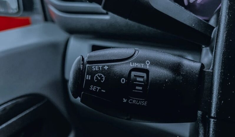 PEUGEOT Expert  | FWD (przód) | Manualna | 122 KM | Biały full