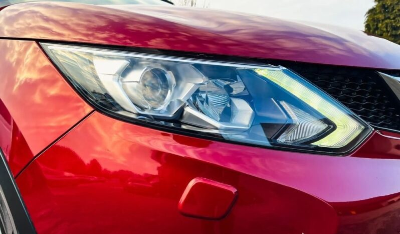 NISSAN Qashqai  | FWD (przód) | Automatyczna | 115 KM | Czerwony full