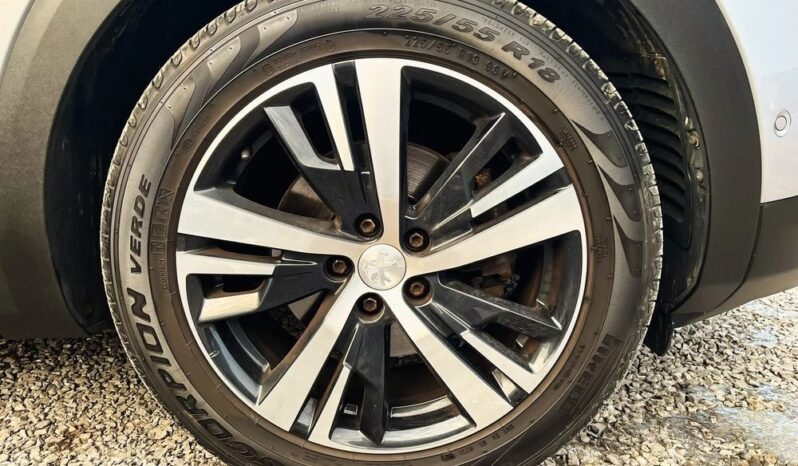 PEUGEOT 3008  | FWD (przód) | Automatyczna | 131 KM | Srebrny full