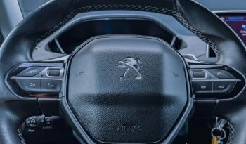 PEUGEOT 3008  | FWD (przód) | Automatyczna | 131 KM | Srebrny full