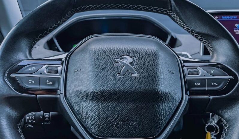 PEUGEOT 3008  | FWD (przód) | Automatyczna | 131 KM | Srebrny full