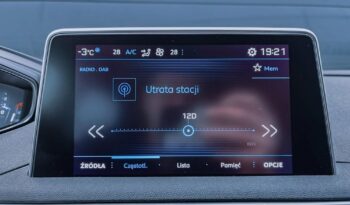 PEUGEOT 3008  | FWD (przód) | Automatyczna | 131 KM | Srebrny full