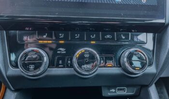 SKODA Octavia  | 4×4 (stały) | Automatyczna | 184 KM | Biały full