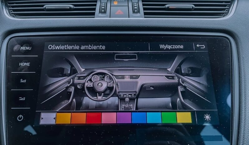 SKODA Octavia  | 4×4 (stały) | Automatyczna | 184 KM | Biały full