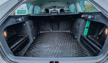 SKODA Octavia  | 4×4 (stały) | Automatyczna | 184 KM | Biały full