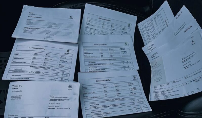 SKODA Octavia  | 4×4 (stały) | Automatyczna | 184 KM | Biały full