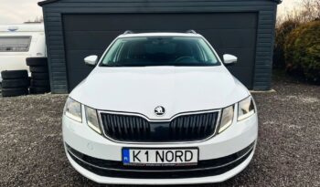SKODA Octavia  | 4×4 (stały) | Automatyczna | 150 KM | Biały full
