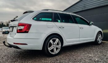 SKODA Octavia  | 4×4 (stały) | Automatyczna | 150 KM | Biały full