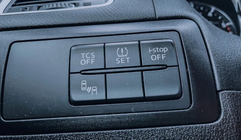 MAZDA CX-5  | 4×4 (stały) | Automatyczna | 150 KM | Czarny full