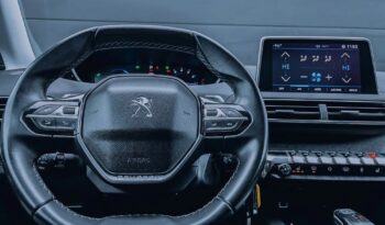 PEUGEOT 5008  | FWD (przód) | Automatyczna | 130 KM | Srebrny full