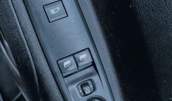 PEUGEOT Partner  | FWD (przód) | Automatyczna | 131 KM | Srebrny full