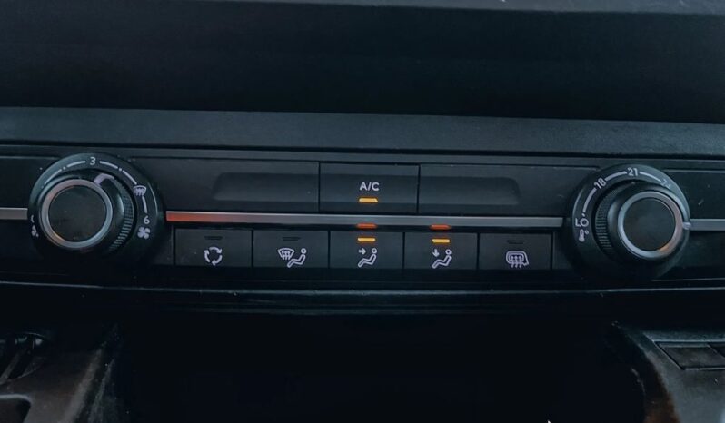 PEUGEOT Partner  | FWD (przód) | Automatyczna | 131 KM | Srebrny full