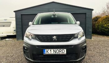 PEUGEOT Partner  | FWD (przód) | Automatyczna | 131 KM | Srebrny full