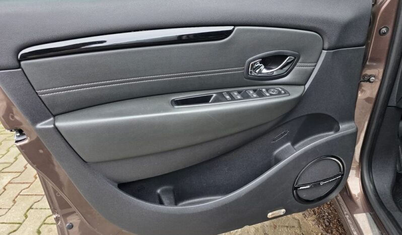 RENAULT Grand Scenic  | FWD (przód) | Manualna | 130 KM | Brązowy full