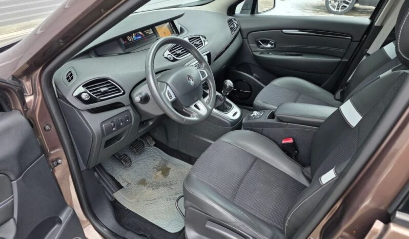 RENAULT Grand Scenic  | FWD (przód) | Manualna | 130 KM | Brązowy full