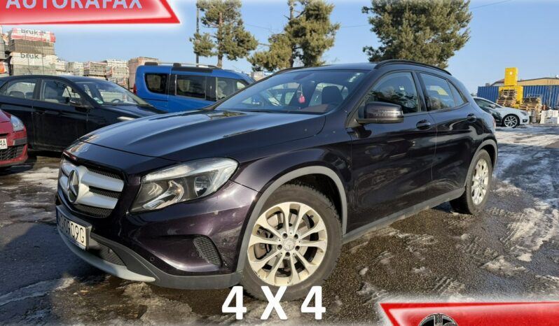 Mercedes Gla 250 | 4X4 Automatyczny | Automatyczna | 210 Km | Fioletowy