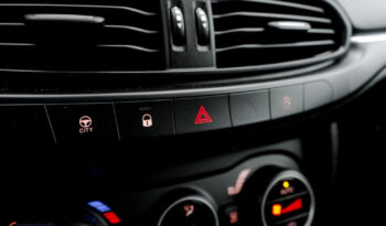FIAT Tipo  | FWD (przód) | Manualna | 120 KM | Biały full