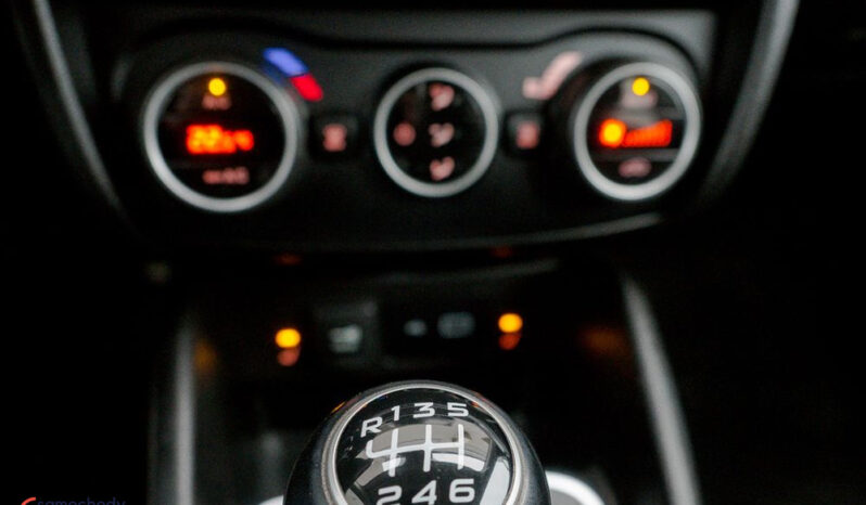 FIAT Tipo  | FWD (przód) | Manualna | 120 KM | Biały full