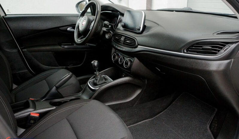 FIAT Tipo  | FWD (przód) | Manualna | 120 KM | Biały full